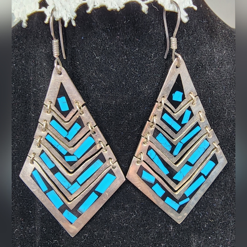 Vintage sterling silver signed Mexico 925, chevron dangle earrings